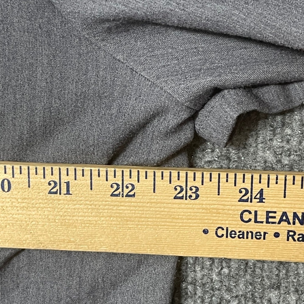FIGS Technical Collection Scrub Top XXL Gray 100% Awesome Medical Nurse Pocket - Picture 5 of 6